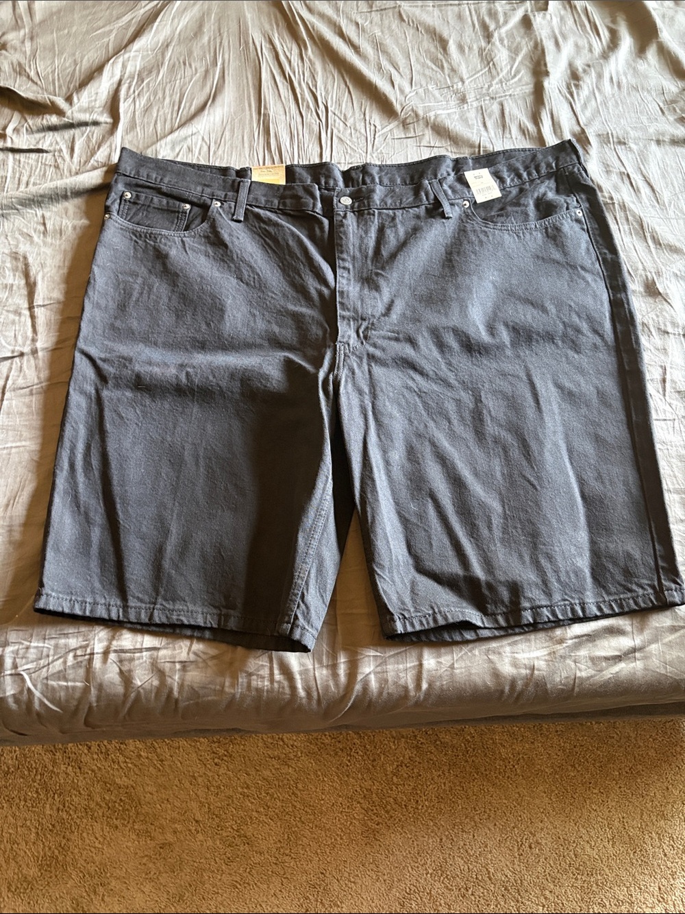 Men's black Levi shorts